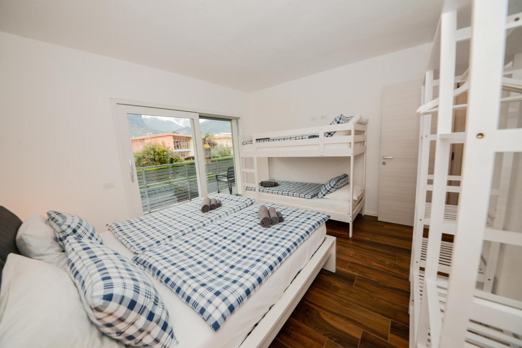 Garda Family & Solarium Apartment Riva del Garda Exterior photo